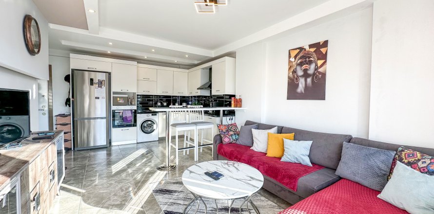 Квартира  1+1 в Аланье, Анталья, Турция №218221