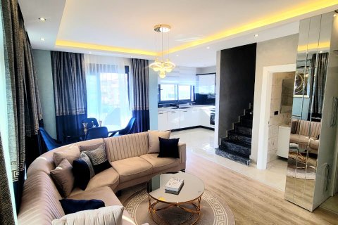 2+1 Wohnung  in Mahmutlar, Antalya, Türkei Nr. 218223 - 1