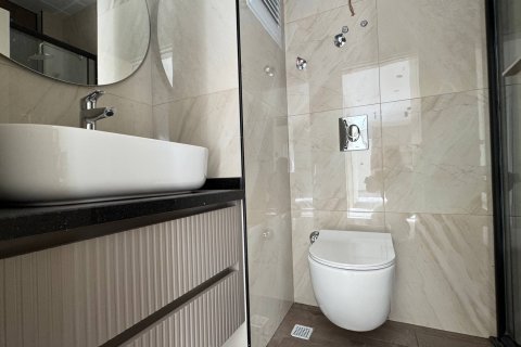 آپارتمان در  Cikcilli ، ترکیه 2 خوابه ، 72 متر مربع.  شماره 80302 - 9