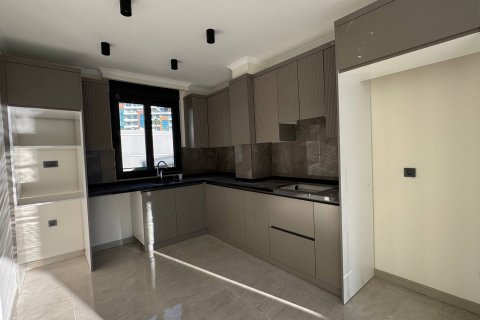 آپارتمان در  Cikcilli ، ترکیه 2 خوابه ، 72 متر مربع.  شماره 80302 - 4