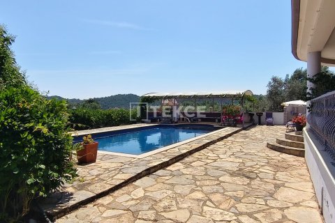 5+1 Villa  in Fethiye, Mugla, Türkei Nr. 226504 - 14
