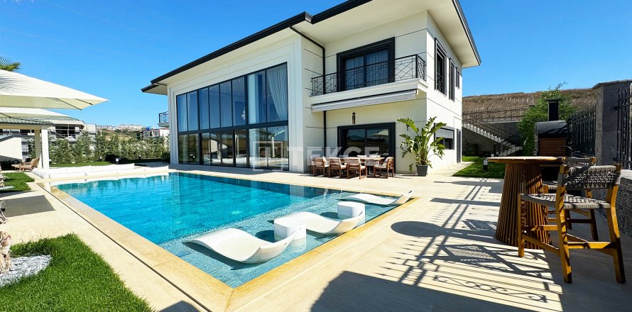 6+2 Villa  i Bueyuekcekmece, Istanbul, Tyrkia Nr. 215699