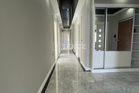 Apartment for sale in Trabzon, Turkey, 4 bedrooms, 255m2, No. 215698 – photo 17