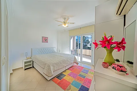 Продажа квартиры  в Аланье, Анталье, Турция 2+1, 120м2, №223771 – фото 4