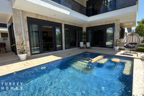 5+1 Villa i Belek, Antalya, Tyrkia Nr. 233978 - 2