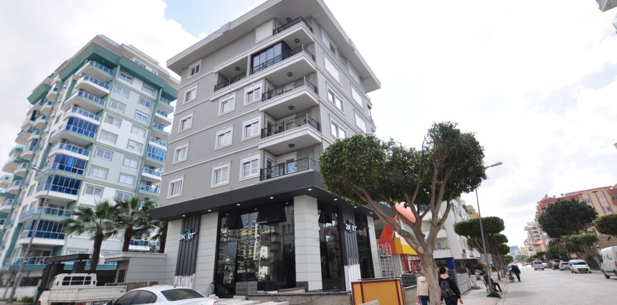 2+1 Wohnung  in Mahmutlar, Antalya, Türkei Nr. 217704