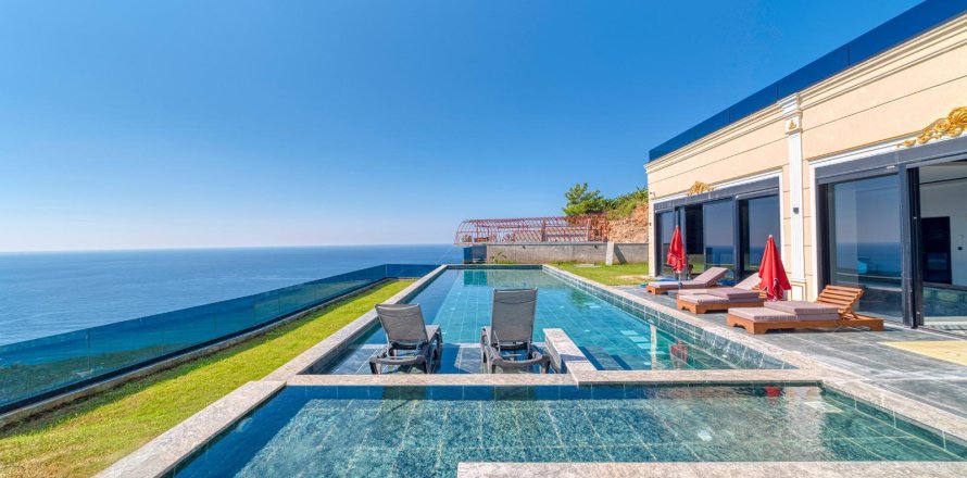 8+2 Villa  in Alanya, Antalya, Turkey No. 217701