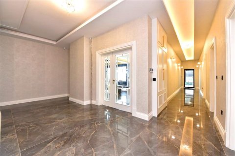 Villa for sale  in Alanya, Antalya, Turkey, 8 bedrooms, 1800m2, No. 217701 – photo 24