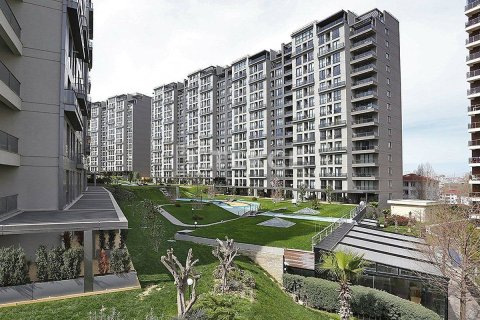 Daire 1+1 Esenyurt, İstanbul, Türkiye №228560 - 8