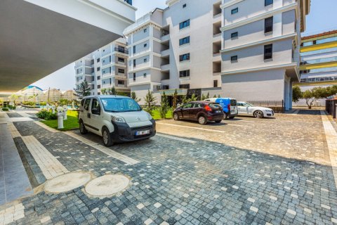 Аренда квартиры  в Аланье, Анталье, Турция 3+1, 200м2, №216773 – фото 3