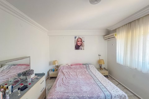 Аренда квартиры  в Аланье, Анталье, Турция 4+1, 260м2, №216771 – фото 3