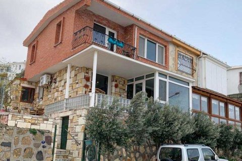 Villa  4+1  İzmir, Türkiye №233916
