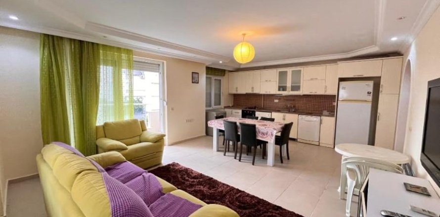 Apartment in Mahmutlar, Antalya, Turkey No. 215131