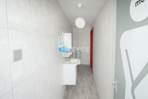 کافه / رستوران در  Girne ، ترکیه 400 متر مربع.  شماره 215132 - 17