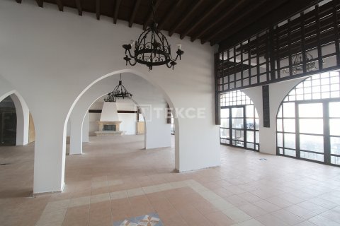 کافه / رستوران در  Girne ، ترکیه 400 متر مربع.  شماره 215132 - 7