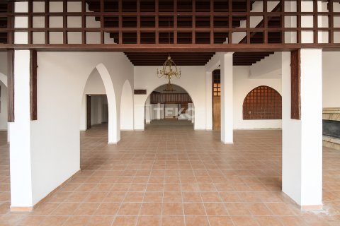 کافه / رستوران در  Girne ، ترکیه 400 متر مربع.  شماره 215132 - 9