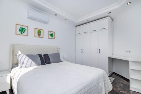 5+1 Villa  in Antalya, Türkei Nr. 222736 - 3