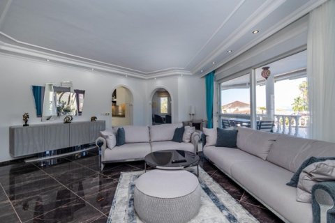5+1 Villa  in Antalya, Türkei Nr. 222736 - 7
