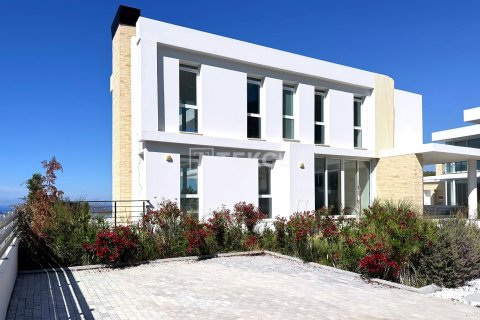 5+2 Villa in Girne, Nr. 226285 - 7