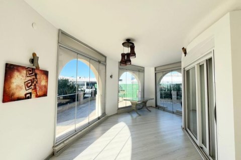 Продажа виллы  в Каргыджаке, Аланье, Анталье, Турция 4 комн., 220м2, №221392 – фото 6