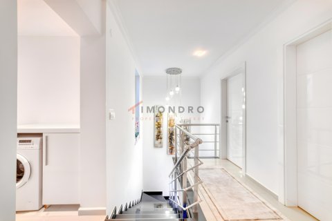 9+1 Villa  in Antalya, Türkei Nr. 214808 - 11