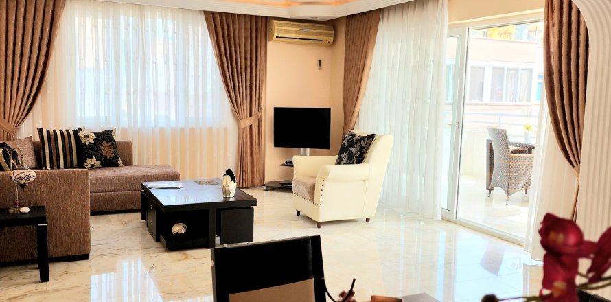 آپارتمان در  Mahmutlar ، ترکیه 2 خوابه ، 125 متر مربع.  شماره 215999