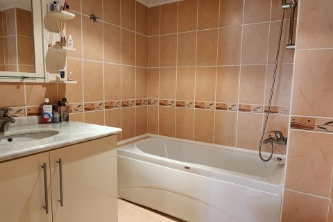 آپارتمان در  Mahmutlar ، ترکیه 2 خوابه ، 125 متر مربع.  شماره 215999 - 6