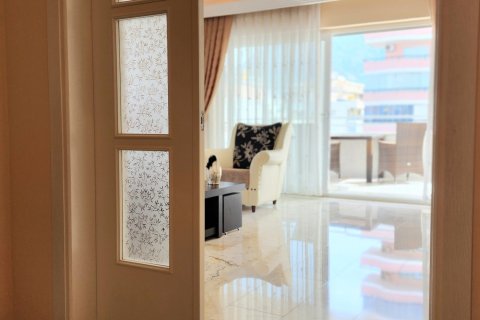 آپارتمان در  Mahmutlar ، ترکیه 2 خوابه ، 125 متر مربع.  شماره 215999 - 8