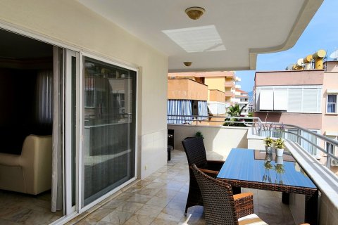 آپارتمان در  Mahmutlar ، ترکیه 2 خوابه ، 125 متر مربع.  شماره 215999 - 11