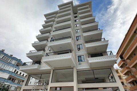 2+1 Lägenhet  i Mahmutlar, Antalya, Turkiet Nr. 216001