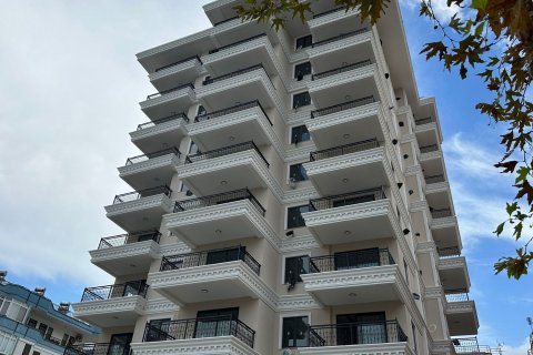 2+1 Lägenhet  i Mahmutlar, Antalya, Turkiet Nr. 216001 - 2