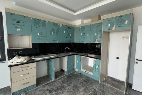 2+1 Lägenhet  i Mahmutlar, Antalya, Turkiet Nr. 216001 - 21