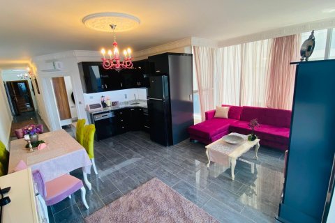 2+1 Lägenhet  i Mahmutlar, Antalya, Turkiet Nr. 215993