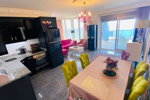 2+1 Lägenhet  i Mahmutlar, Antalya, Turkiet Nr. 215993 - 4