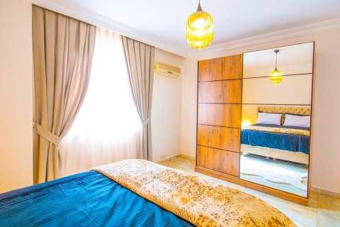 2+1 Lägenhet  i Mahmutlar, Antalya, Turkiet Nr. 215998 - 9