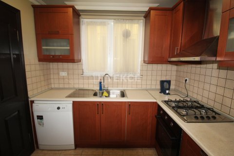 3+1 Wohnung in Istanbul, Türkei Nr. 227638 - 8