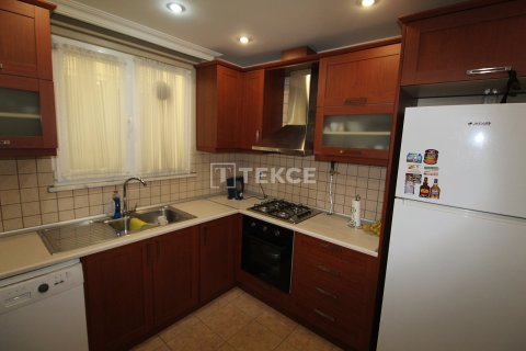 3+1 Wohnung in Istanbul, Türkei Nr. 227638 - 9