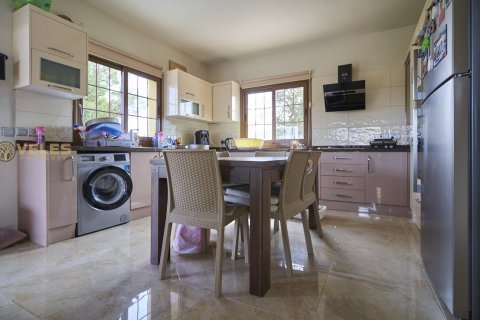 Продажа виллы  в Арапкое, Гирне, Северный Кипр 4+1, 220м2, №214186 – фото 13