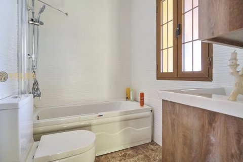 Продажа виллы  в Арапкое, Гирне, Северный Кипр 4+1, 220м2, №214186 – фото 15