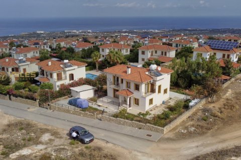 Продажа виллы  в Арапкое, Гирне, Северный Кипр 4+1, 220м2, №214186 – фото 2