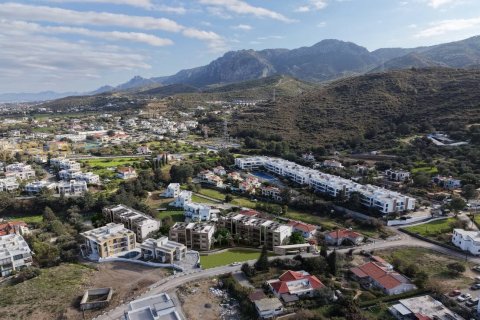 2+1 Apartment  in Alsancak, Girne, Northern Cyprus No. 226264