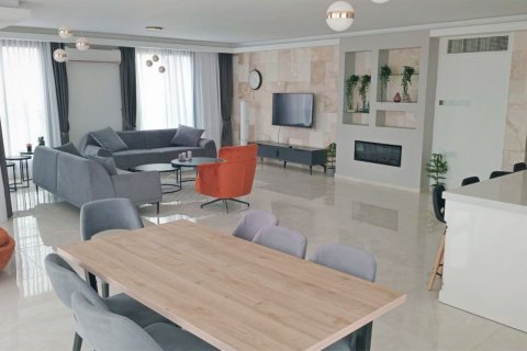 آپارتمان در  فاماگوستا ، ترکیه 225 متر مربع.  شماره 211183 - 3