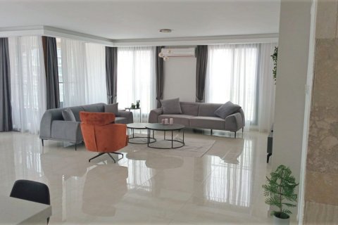 آپارتمان در  فاماگوستا ، ترکیه 225 متر مربع.  شماره 211183 - 4