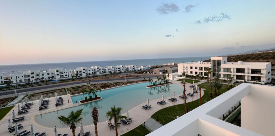 Apartment  in Esentepe, Girne, Northern Cyprus No. 211177