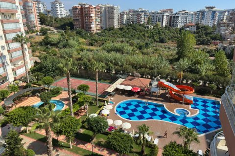 آپارتمان در  Alanya ، ترکیه 3 خوابه ، 135 متر مربع.  شماره 224620