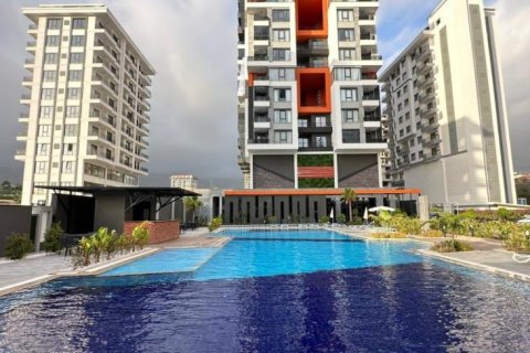 Lägenhet  i Mahmutlar, Antalya, Turkiet Nr. 221238