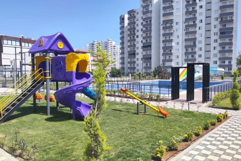 1+1 Apartment in Tomuk, Mersin, Turkey No. 231137