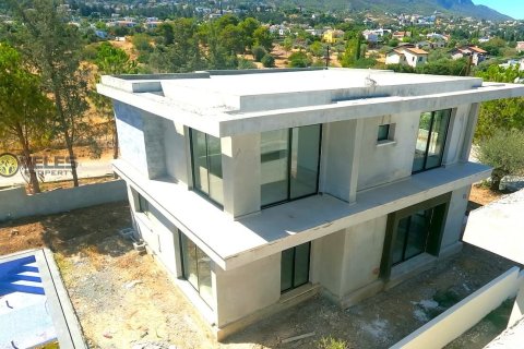 Продажа виллы  в Озанкое, Гирне, Северный Кипр 4+1, 210м2, №213934 – фото 17