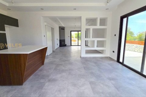3+1 Villa  i Alsancak, Girne,  Nr. 213937 - 20