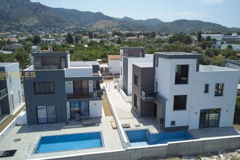 4+1 Villa  i Karsiyaka, Girne,  Nr. 213940 - 18